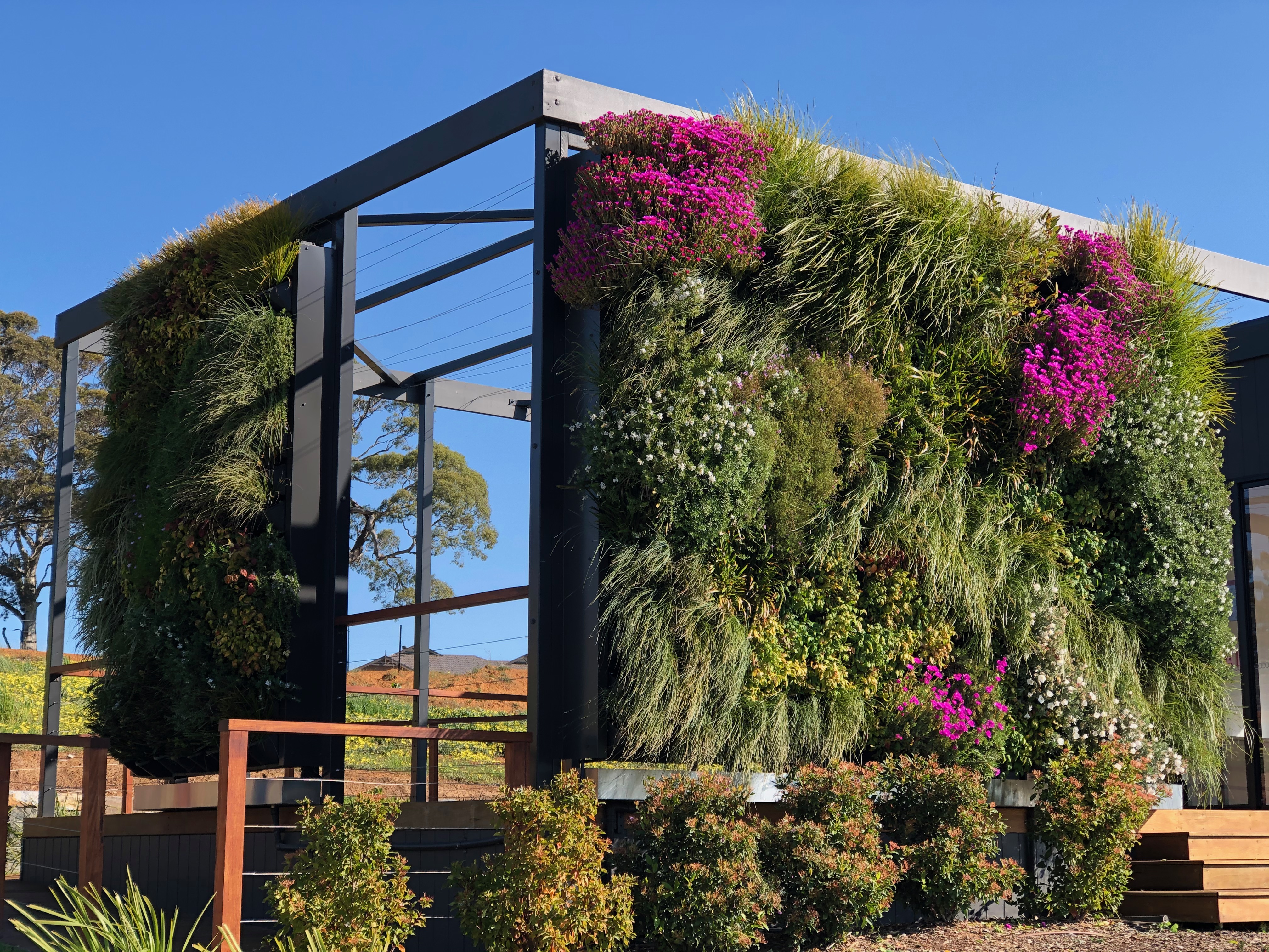 Space Capsule Garden Co