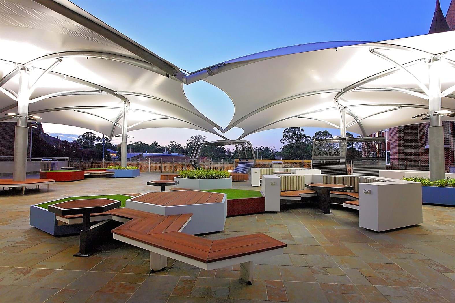 Landscape Design - Commercial Educational/Institutional